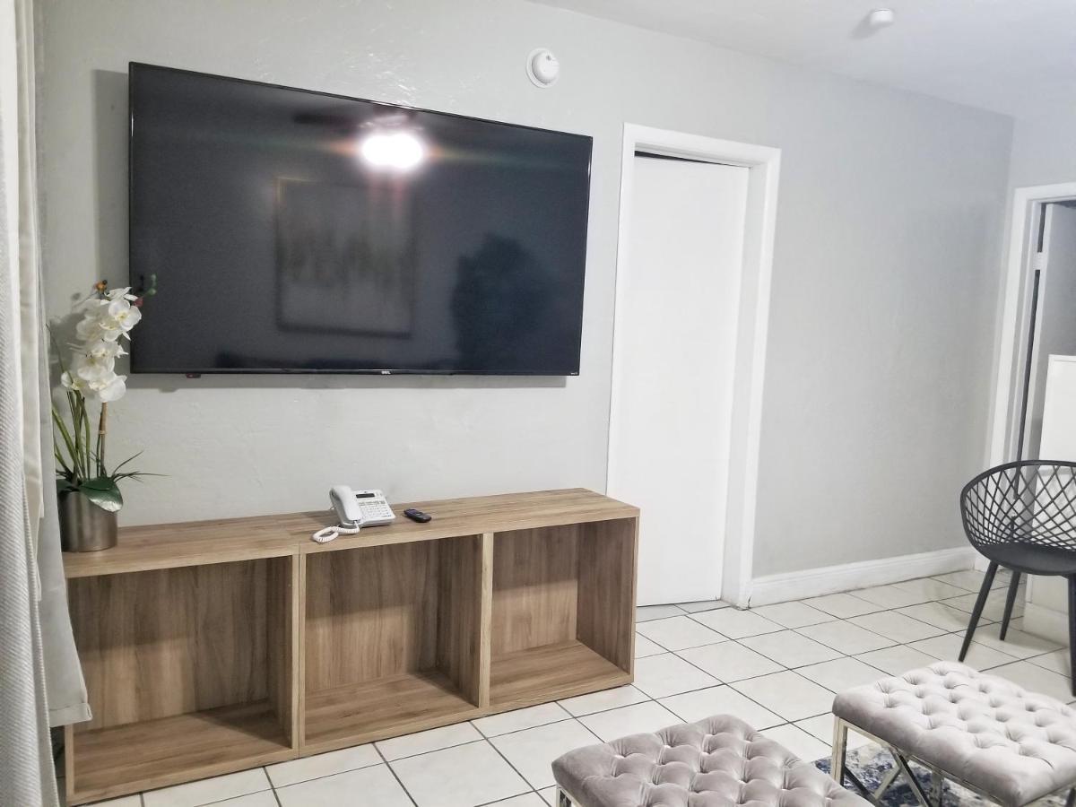 Ultra Glam Apartment 5 Miles From Hard Rock Casino Hollywood Eksteriør bilde
